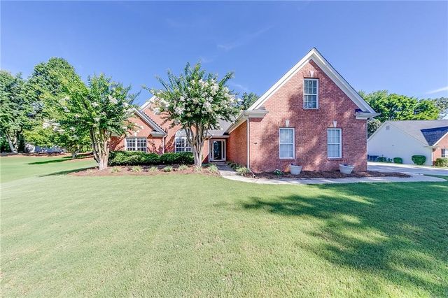 2760 Jay Oak Drive, Dacula, GA 30019