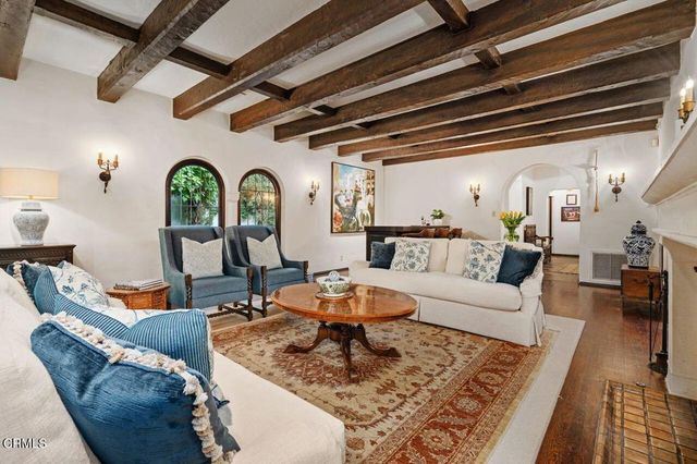 4166 Woodleigh Lane, La Canada Flintridge, CA 91011