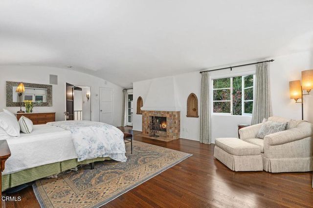 4166 Woodleigh Lane, La Canada Flintridge, CA 91011