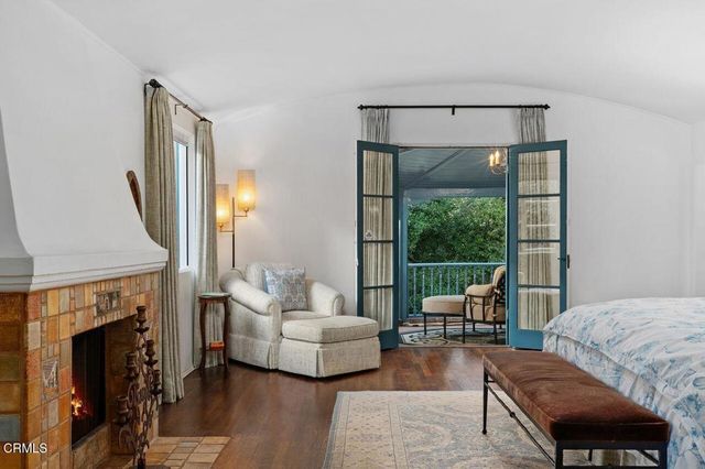 4166 Woodleigh Lane, La Canada Flintridge, CA 91011