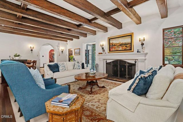 4166 Woodleigh Lane, La Canada Flintridge, CA 91011