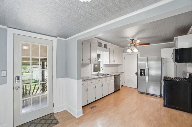 3009 High Street, Brice, OH 43109