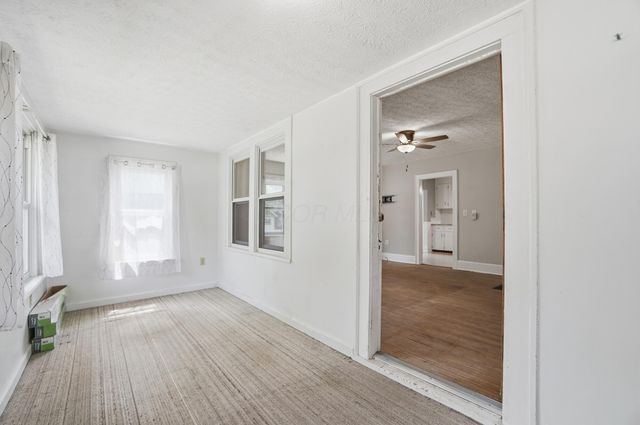 3009 High Street, Brice, OH 43109