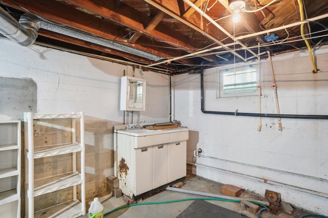 3009 High Street, Brice, OH 43109