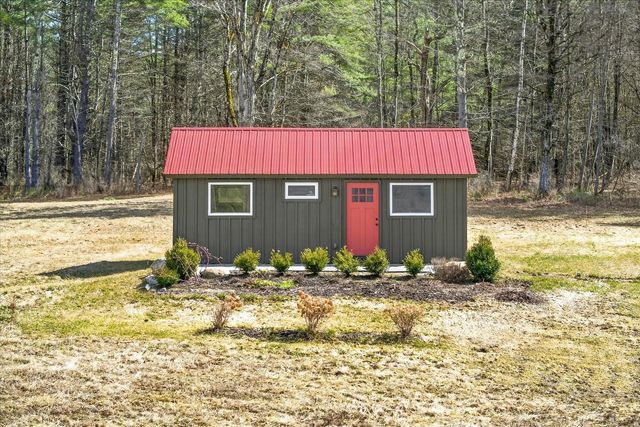 316 Elm Hill Drive, Clarendon, VT 05759