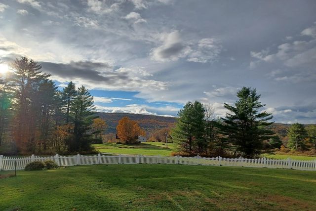 316 Elm Hill Drive, Clarendon, VT 05759