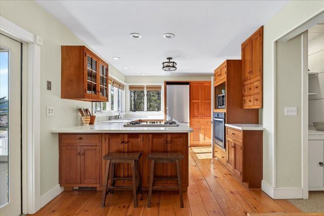 316 Elm Hill Drive, Clarendon, VT 05759