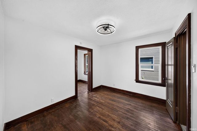 614 S 28Th Street, South Bend, IN 46615