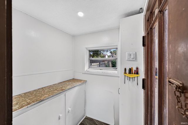 614 S 28Th Street, South Bend, IN 46615