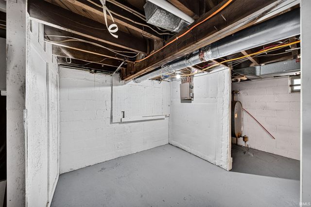 614 S 28Th Street, South Bend, IN 46615