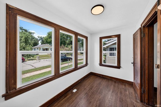 614 S 28Th Street, South Bend, IN 46615