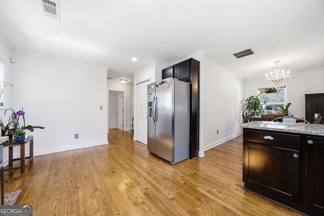 658 Sunstede Drive, Decatur, GA 30033