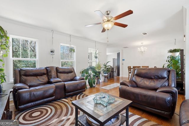 658 Sunstede Drive, Decatur, GA 30033