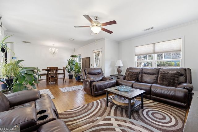 658 Sunstede Drive, Decatur, GA 30033