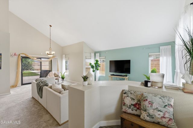 42718 Minstrel Drive, Lancaster, CA 93536