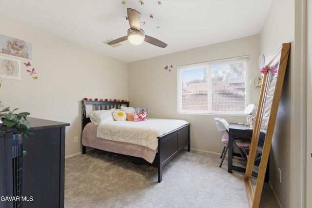 42718 Minstrel Drive, Lancaster, CA 93536