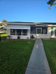 1076 NW 85TH A72, Plantation, FL 33322