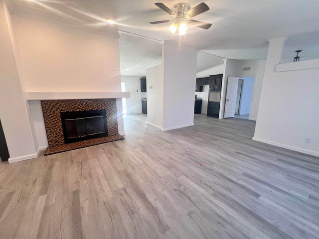 2605 W Oxberry St, Wichita, KS 67217