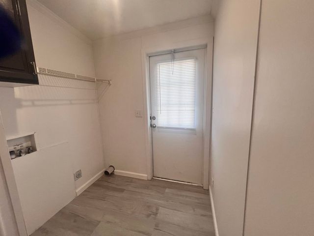 2605 W Oxberry St, Wichita, KS 67217