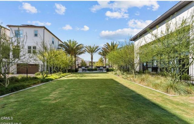 2521 Little Rock Lane, Simi Valley, CA 93065