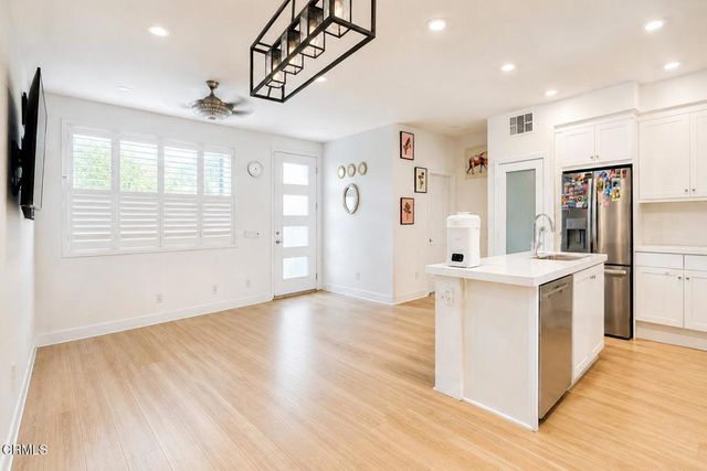 2521 Little Rock Lane, Simi Valley, CA 93065