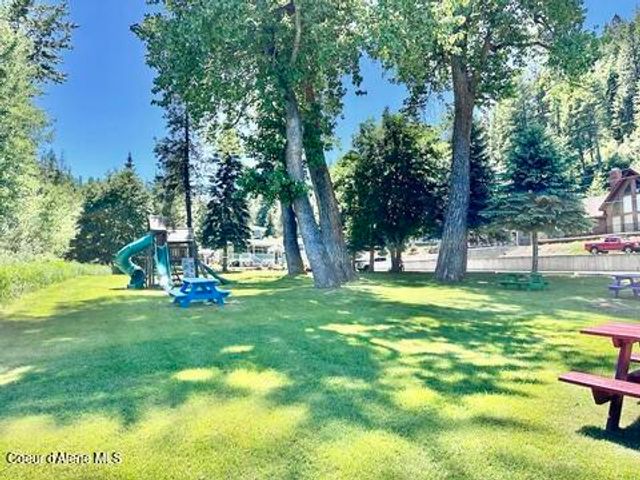 20943 S Cave Bay Rd, Worley, ID 83876