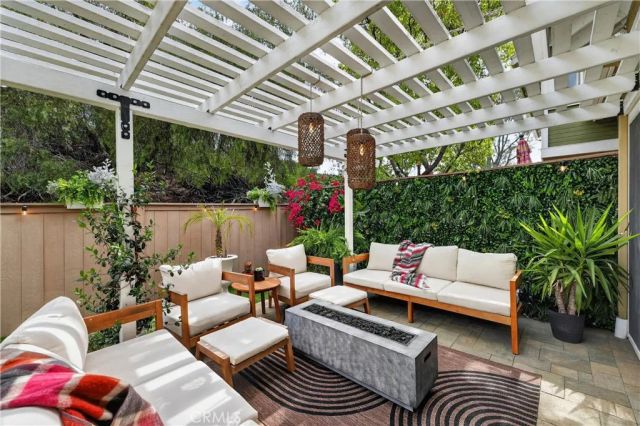 55 Sandalwood, Aliso Viejo, CA 92656