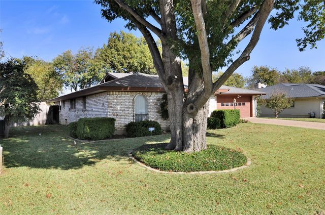 4108 Alicante Avenue, Fort Worth, TX 76133
