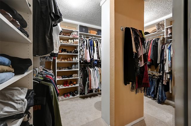 1916 Mill Run Drive, Arlington, TX 76006