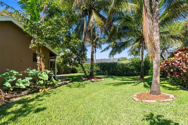 22388 Swordfish Dr, Boca Raton, FL 33428