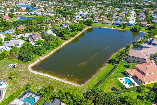 22388 Swordfish Dr, Boca Raton, FL 33428