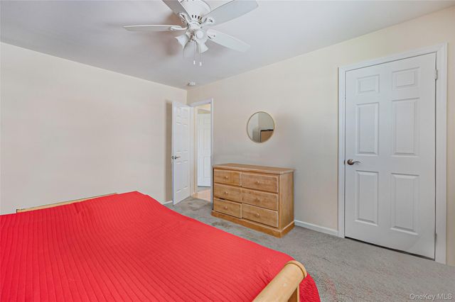 126 Floyd Road, Shirley, NY 11967