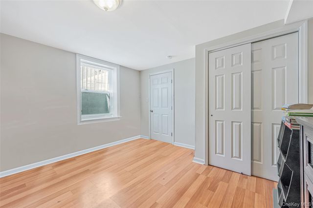 126 Floyd Road, Shirley, NY 11967