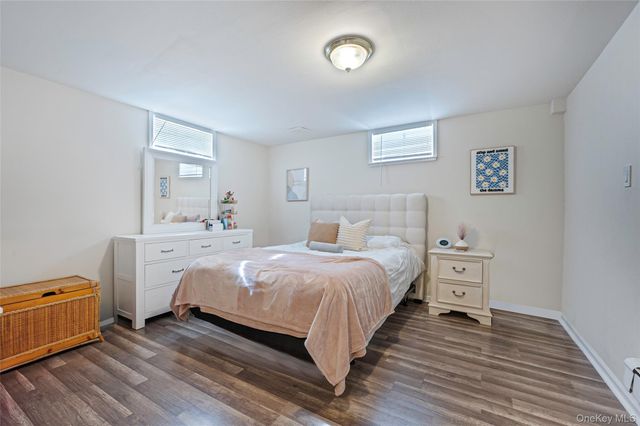 126 Floyd Road, Shirley, NY 11967