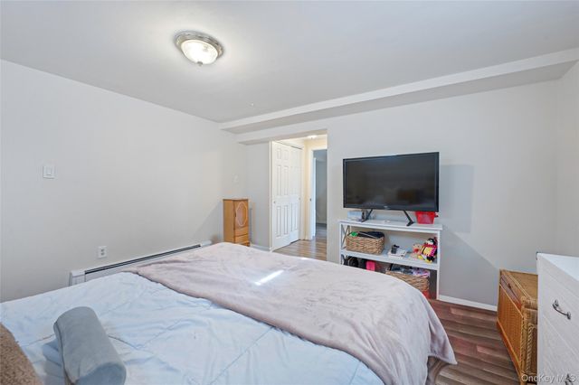 126 Floyd Road, Shirley, NY 11967