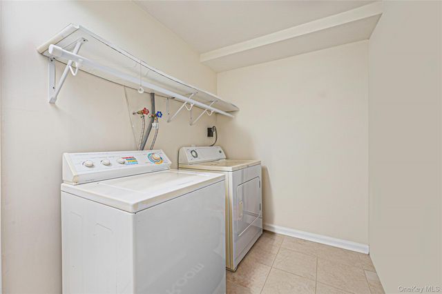 126 Floyd Road, Shirley, NY 11967