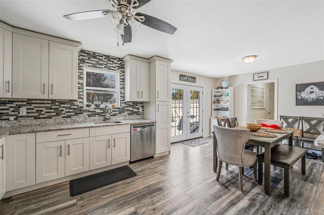 126 Floyd Road, Shirley, NY 11967