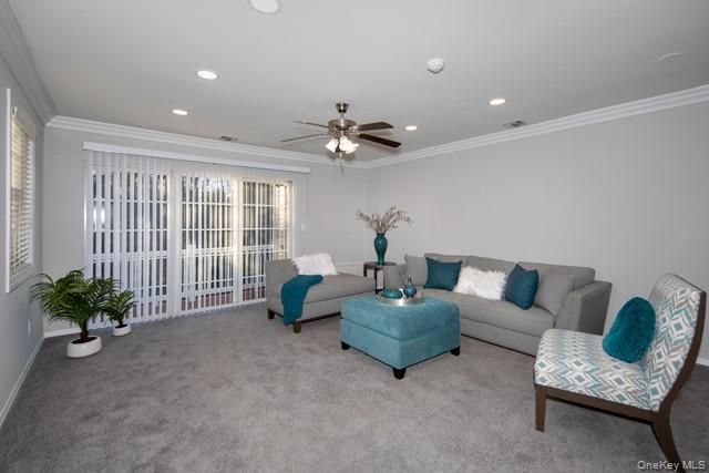 62 Neal 62, Setauket, NY 11733