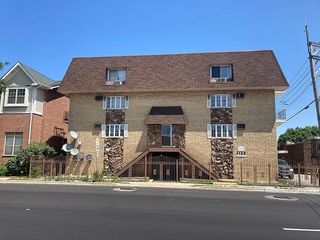 1128 Des Plaines Avenue 304, Forest Park, IL 60130