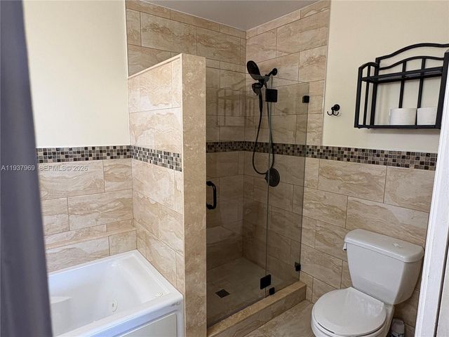 117 Danielle Ct, Weston, FL 33326