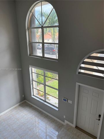 117 Danielle Ct, Weston, FL 33326