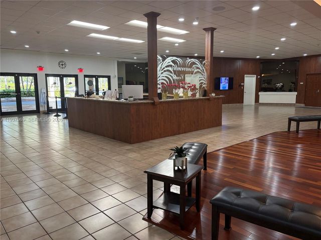 117 Danielle Ct, Weston, FL 33326