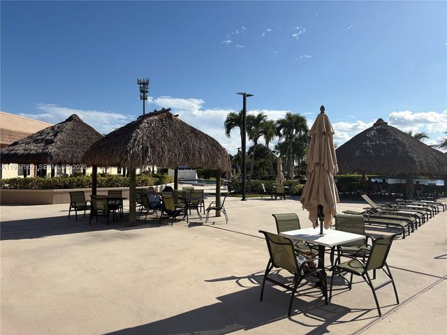 117 Danielle Ct, Weston, FL 33326