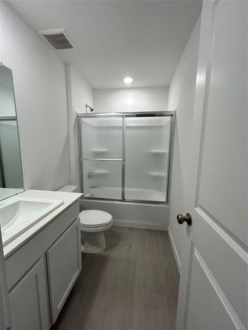 31350 Black Cherry Hollow Drive, Magnolia, TX 77354