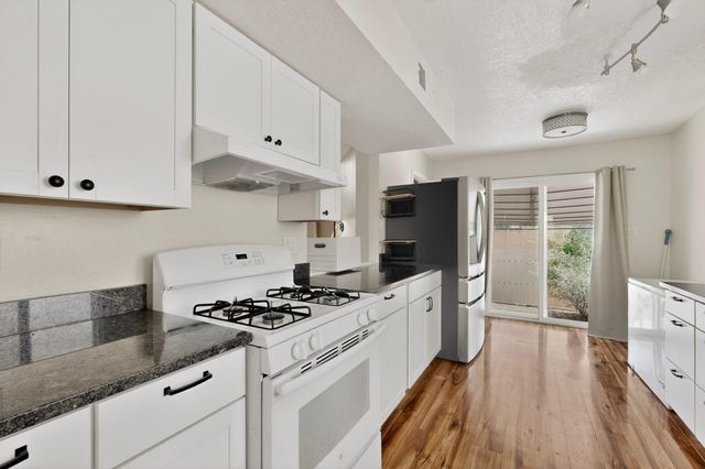 5405 Overlook Drive NE, Albuquerque, NM 87111