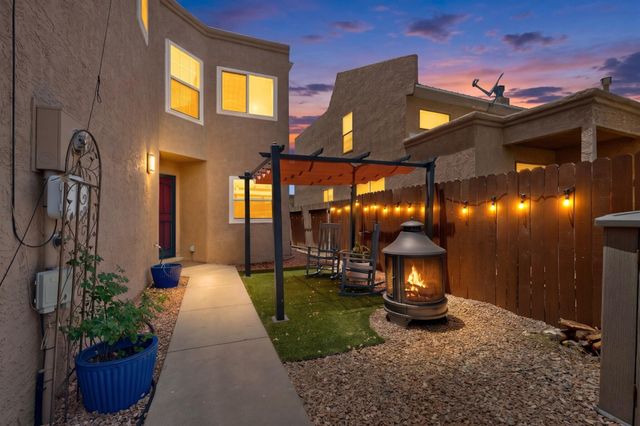 5405 Overlook Drive NE, Albuquerque, NM 87111