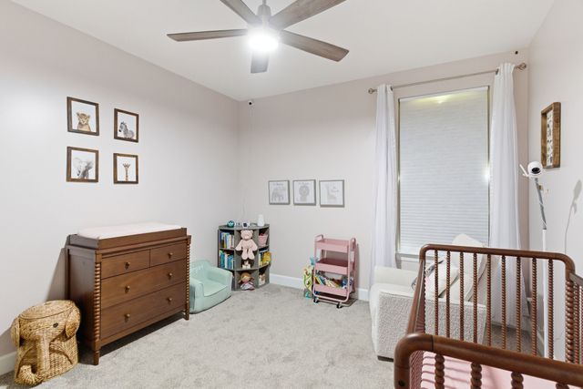 1038 Island Brook Dr, Hendersonville, TN 37075