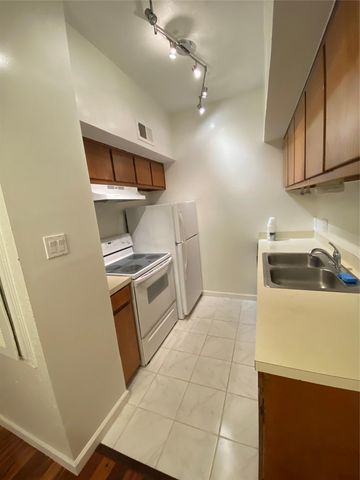 3316 Guadalupe ST 214, Austin, TX 78705