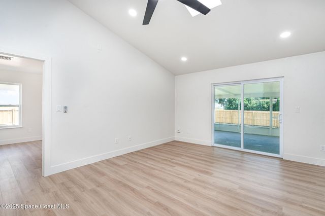 1207 Dallam Avenue NW, Palm Bay, FL 32907