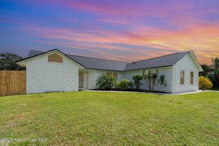 1207 Dallam Avenue NW, Palm Bay, FL 32907